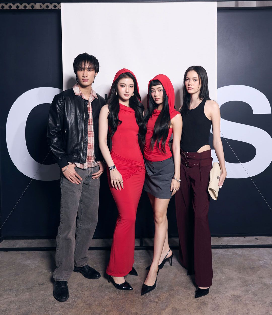 กลุ่มนักแสดงสายแฟชั่นจากบ้าน Mine Media Production