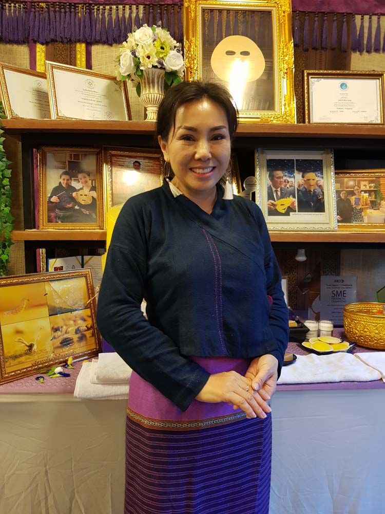 คุณจินาลักษณ์