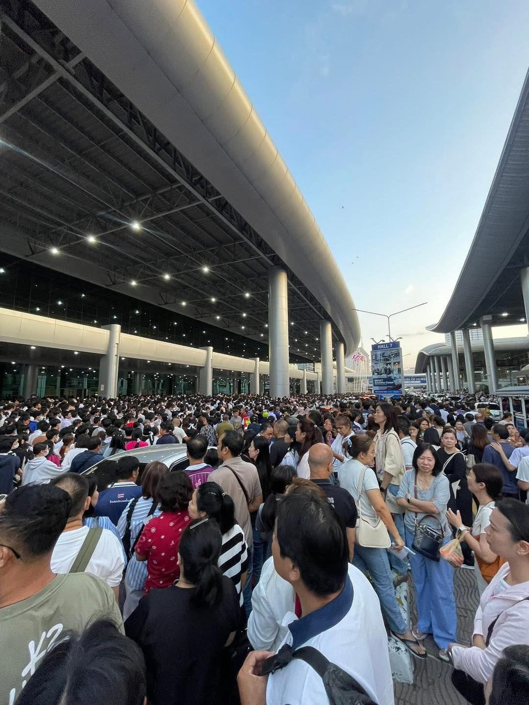 ขอบคุณภาพ : Triamudom Family สมาคมผู้ปกครองและครูโรงเรียนเตรียมอุดมศึกษา