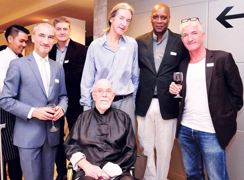 Mr.Kim Nigel MacGregor, มร.ฟรานซิสกู วาช ปาตตู ออท.โปรตุเกส และแขกผู้มีเกียรติ ร่วมชมการแสดง