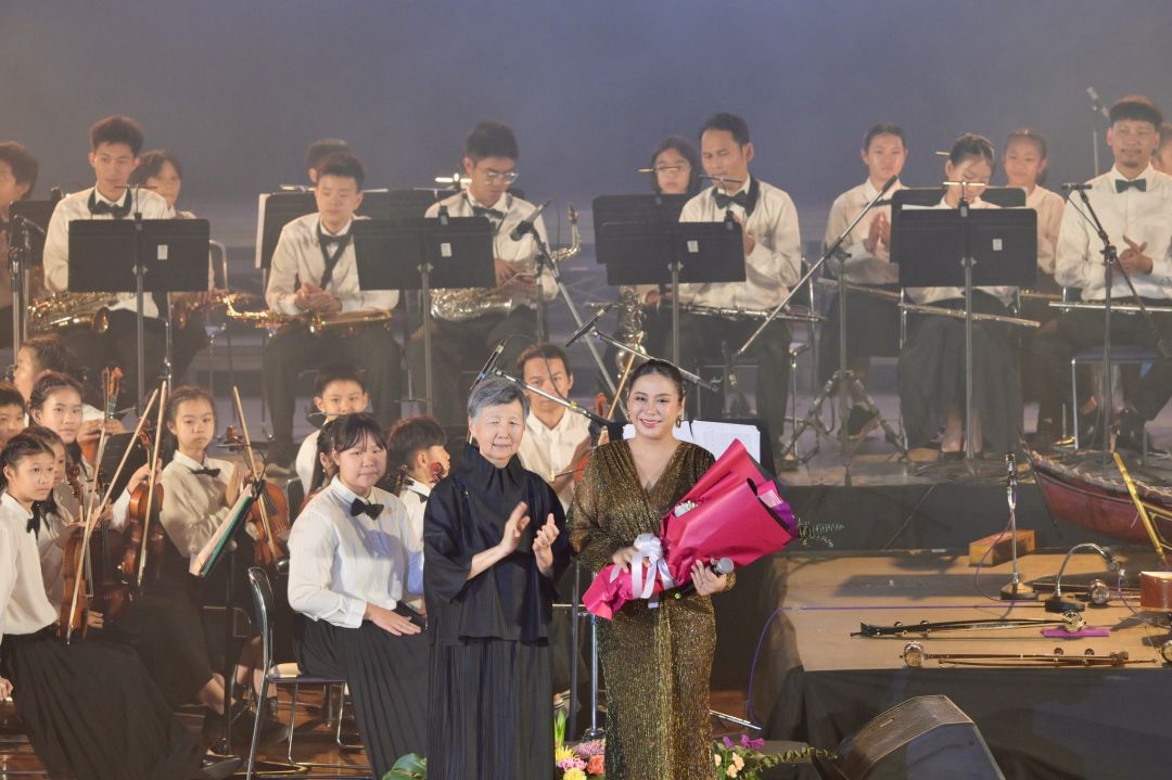 ขอบคุณภาพ : โรงเรียนรุ่งอรุณ Roong Aroon school