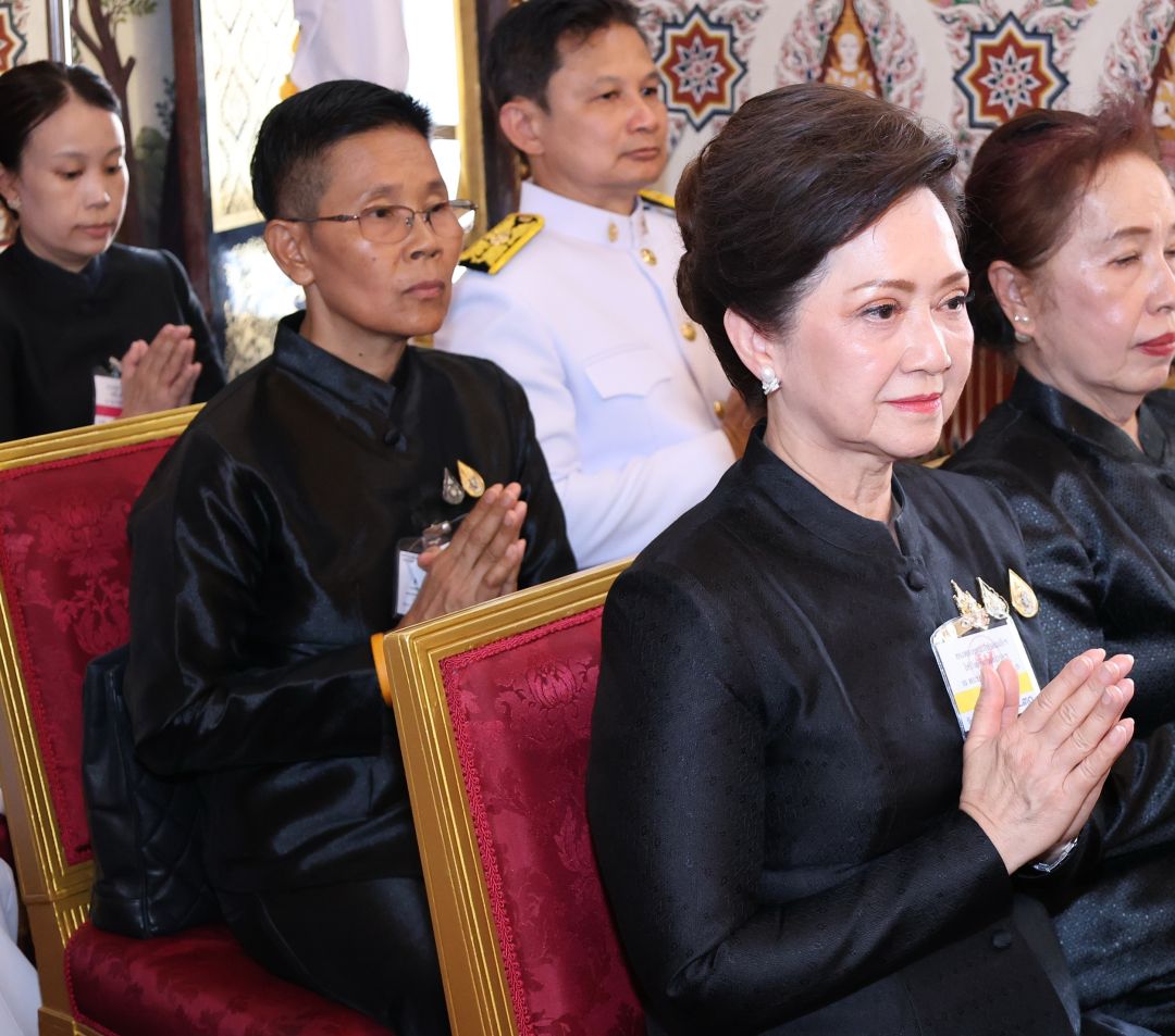 รักษา แสงภู่ และ อารีย์ เหมเปา