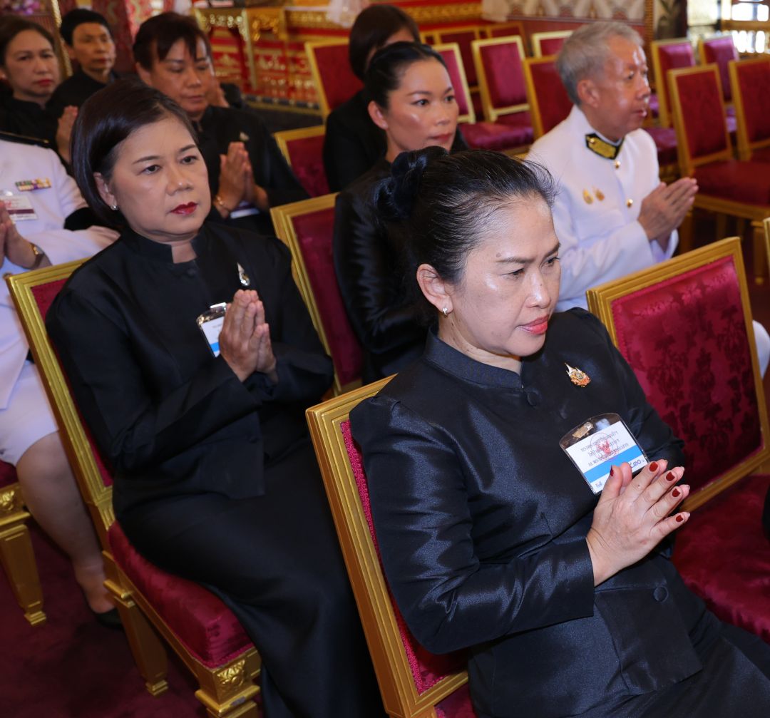 ลฎาภา ทิวะสิงห์ และ ปรัษฐา คงเขียน