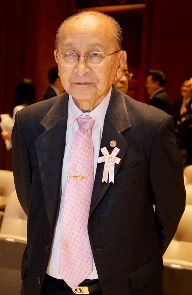 พารณ อิศรเสนา