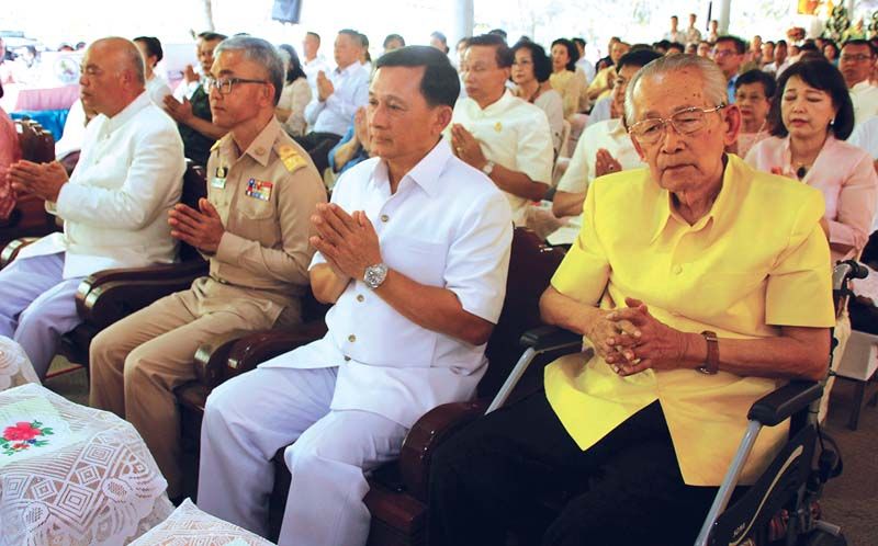 ฉัตรชัย พรหมเลิศ ปลัดกระทรวงมหาดไทย, สมพร เทพสิทธา, อภินันท์ จันทรังษี, วิทูรัช ศรีนาม ผู้ว่า ราชการจังหวัด