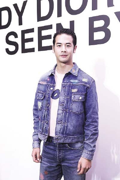 วฤธ หงสนันทน์