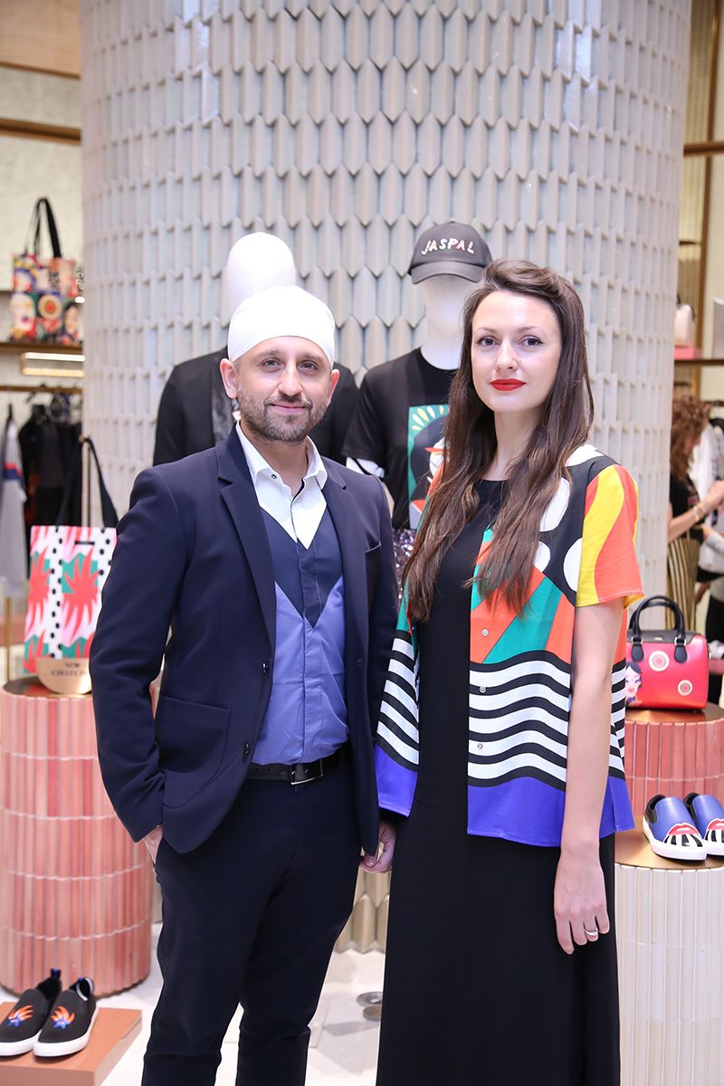 วิเศษ สิงห์สัจจเทศ, ลินนี่ ซี 