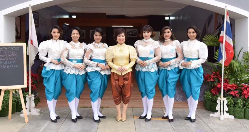 เจ้าหน้าที่สภากาชาดไทย