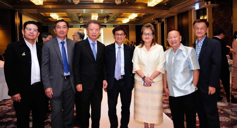 ธนากร ฝักใฝ่ผล,เชาวรัตน์ เชาวน์วานิล, จำกัด ศิริพูนทรัพย์, คณิต พีชวณิชย์,
ดารณี วัธนเวคิน, ยอดยิ่ง โสภณ และ พจน์ สีลวานิช
