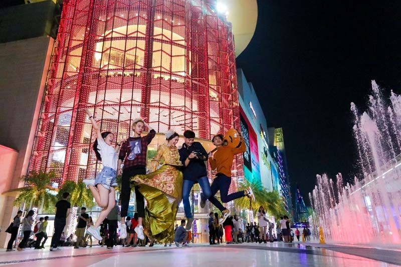 ผลงานภาพนิ่งจากรางวัล Canon’s Vibe Award (ทีม Ashira Production)