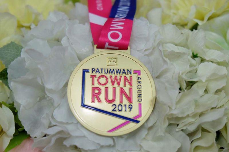 เหรียญที่ระลึกสำหรับนักวิ่งทุกท่านที่เข้าเส้นชัย