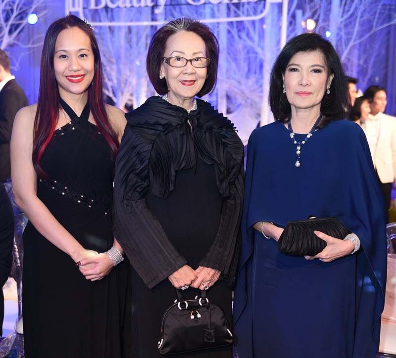 สิดารัศมิ์-อรุยา พุทธินันทน์, วรรณา เบญจรงคกุล