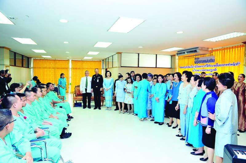 บรรยากาศในงาน สมาชิกชมรมผู้รู้คุณแผ่นดินร่วมเป็นกำลังใจ
