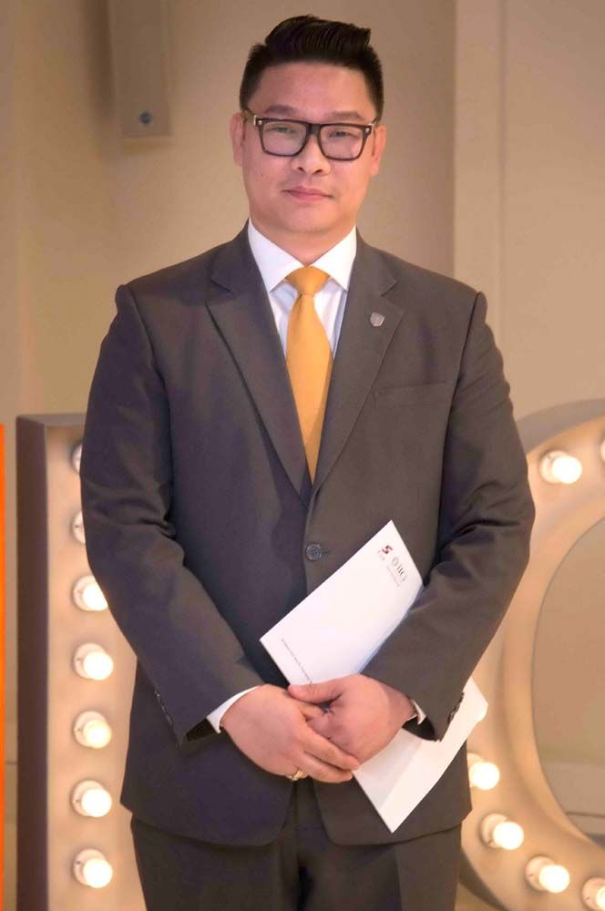 ผศ.ดร.สิปปกร ลิ่วตระกูล 