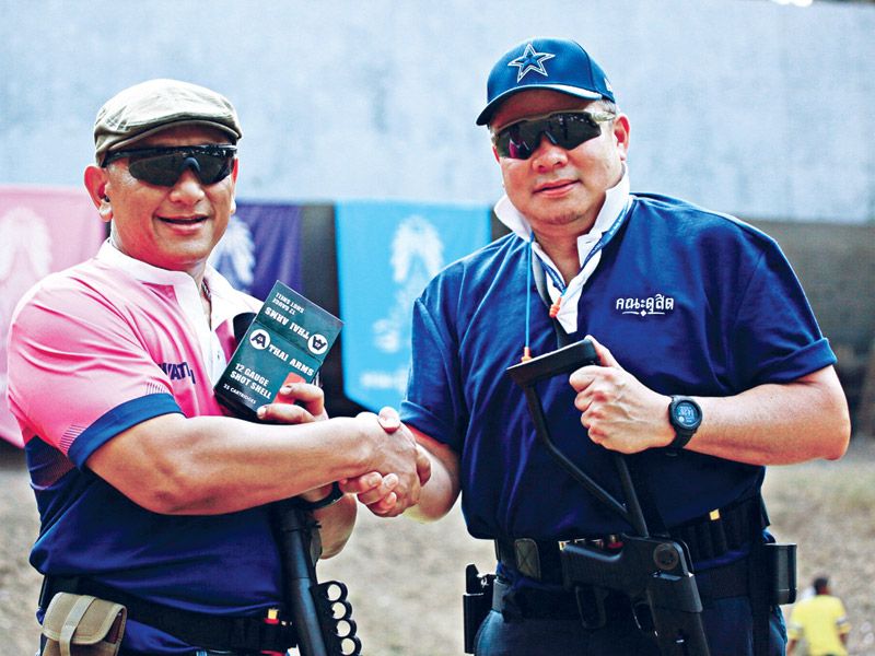 บรรยากาศในการแข่งขันยิงปืน เต็มไปด้วยความสนุกสนาน ความสามัคคีของสมาชิกในชมรมฯ