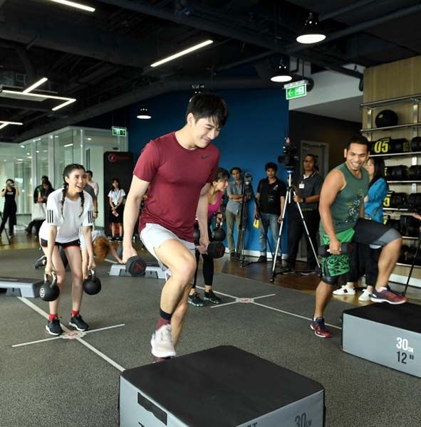 คลาสเจ ซีรีส์ ผสมผสานการออกกำลังกายหลากหลายรูปแบบ