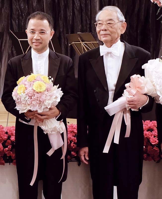 ทัศนา นาควัชระ หม่อมหลวงอัศนี ปราโมช