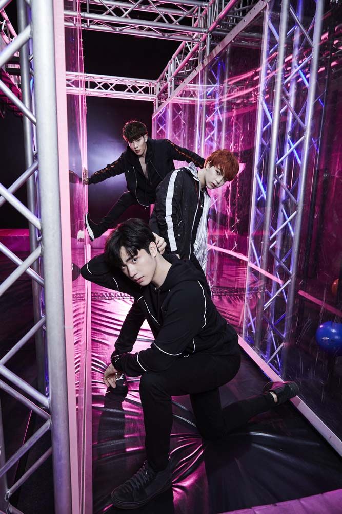 ตี๋, บาส, คอปเตอร์ วง SBFIVE