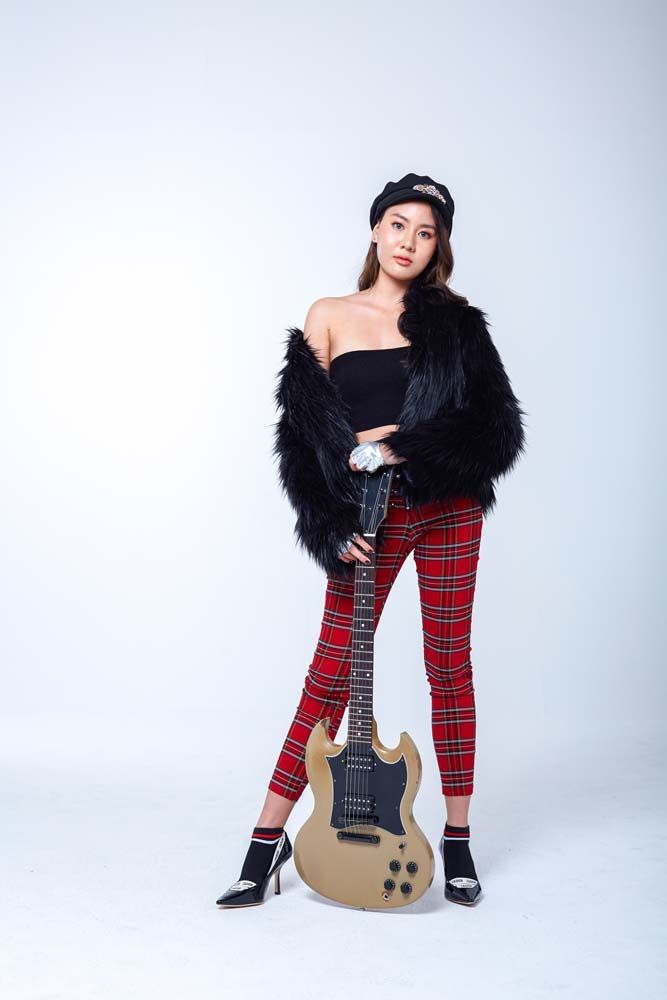 ลูกหวาย-วง ALIZ (เอลิซ)