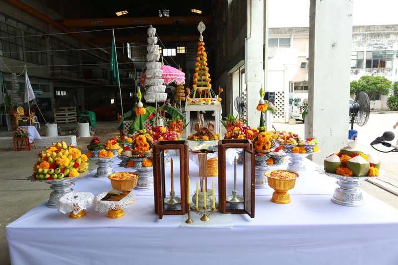 เครื่องบวงสรวง