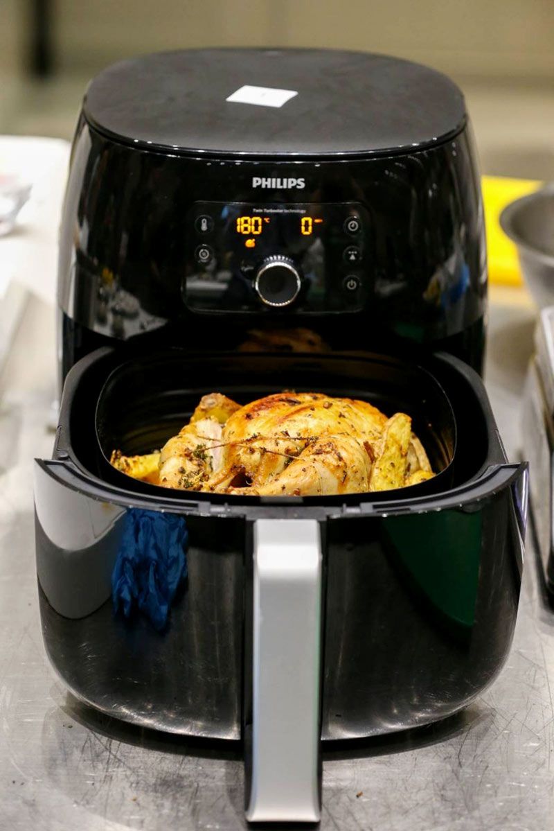 หม้อทอดไม่ใช้น้ำมันสุดล้ำ Philips AirFryer XXL