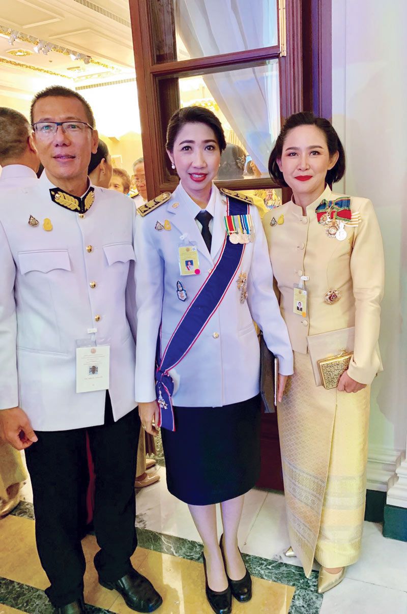 อ.เฉลิมชัย ยอดมาลัย, นิชา หิรัญบูรณะ และ พ.อ.หญิงทักษดา สังขจันทร์