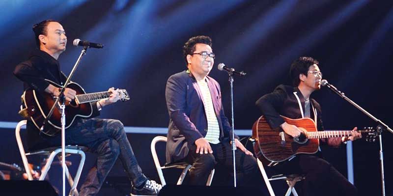 ละมุนแบนด์ กับเพลงซึ้งกินใจ 