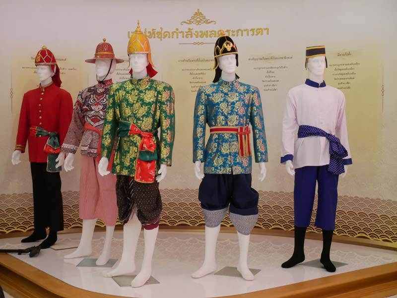 หุ่นการแต่งกายของฝีพาย