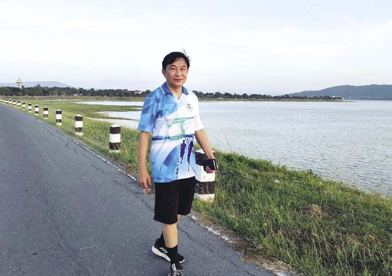 อานุภาพ ธีรณิศรานนท์ กรรมการฝ่ายประชาสัมพันธ์
มูลนิธิฯ ร่วมเดิน-วิ่ง เพื่อการกุศล