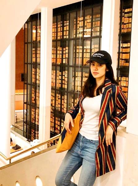 มะนาว-ศรศิลป์