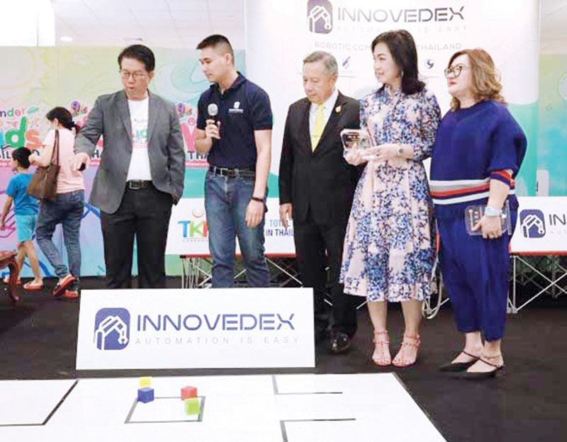 
บูธกิจกรรม Innovedex

