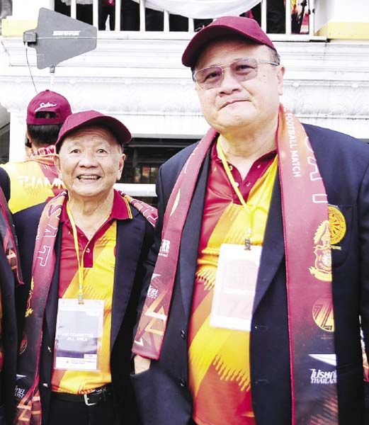 ยอดยิ่ง โสภณ และ รศ.นริศ ชัยสูตร