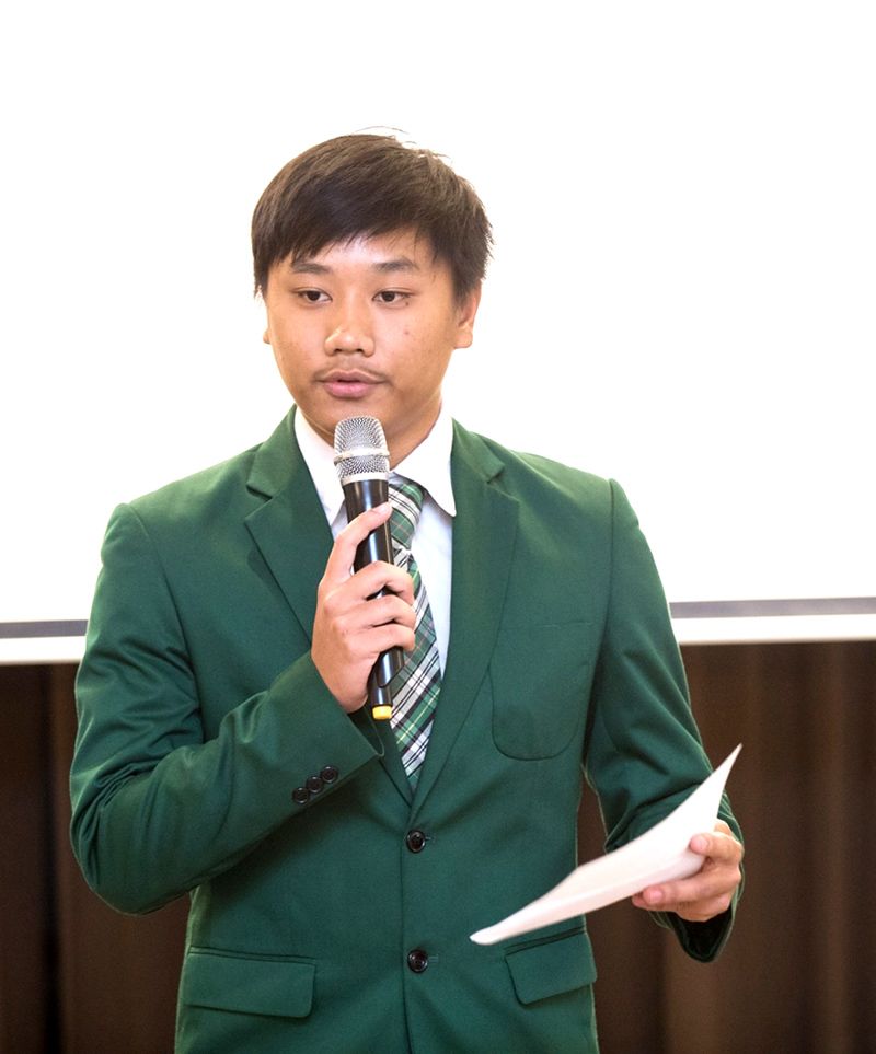 
ตัวแทนกล่าวขอบคุณ

