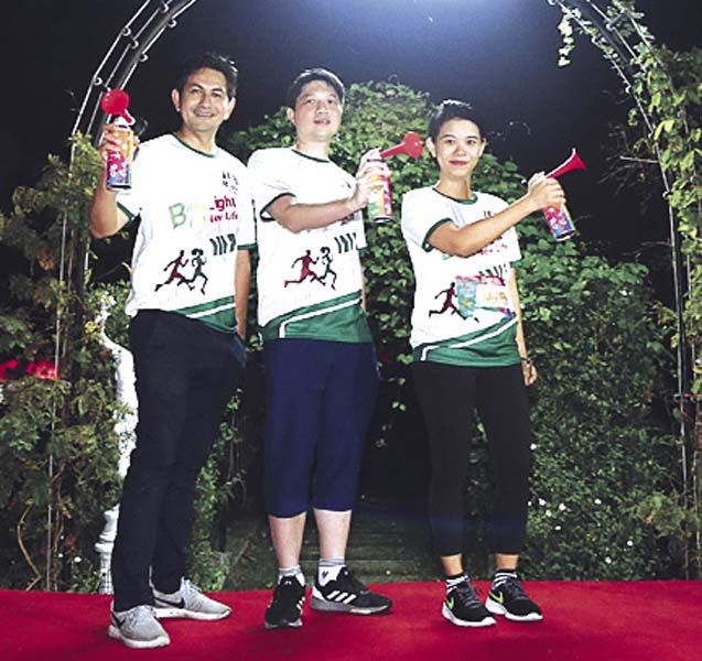 ปล่อยตัวนักวิ่งที่จุดสตาร์ท ระยะทางการวิ่ง
ทั้งประเภท 3 Km. 5 Km. และ10 Km.