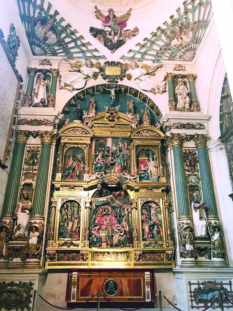 ตัวอย่างแท่นบูชา