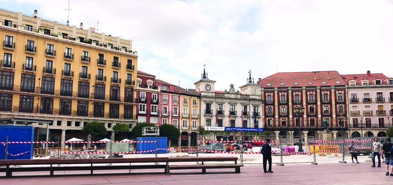 รอบๆ Cathedral