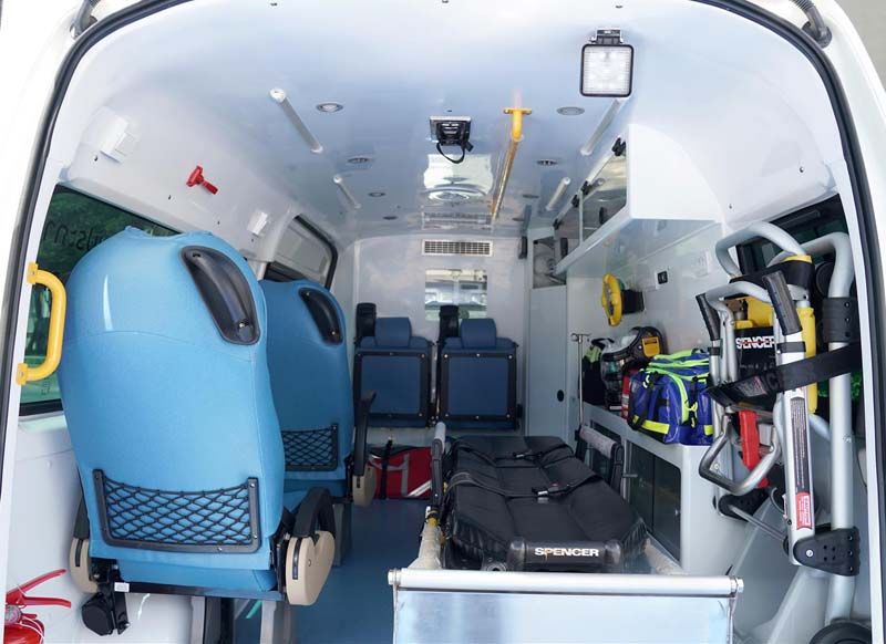 อุปกรณ์ภายในรถพยาบาลฉุกเฉิน