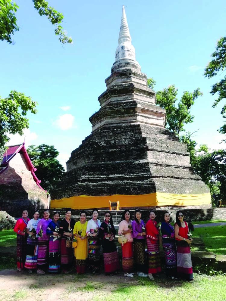 วัดพระเจดีย์หลวงกลางเมือง

