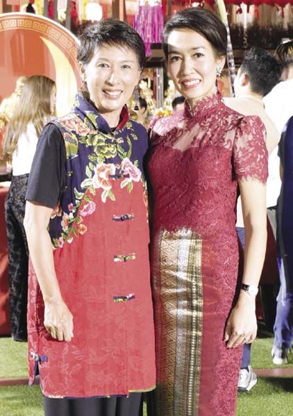 รุจิราภรณ์ หวั่งหลี และ มณีสุดา ศิลาอ่อน