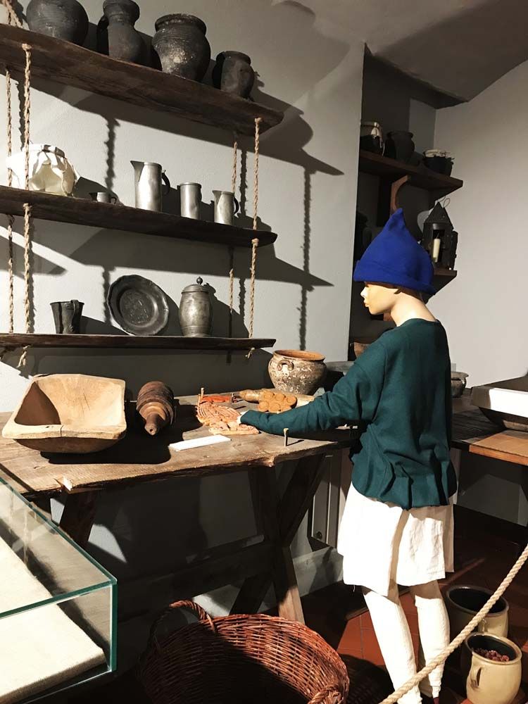 การจัดแสดงภายใน