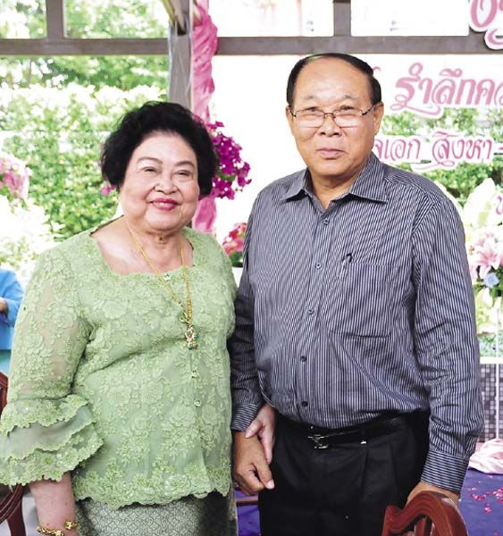 นิคม ไวยรัชพานิช มาร่วมงาน