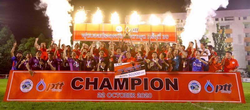 ทีมชนะเลิศ “ทีมชุมชนบ้านบน จังหวัดระยอง”