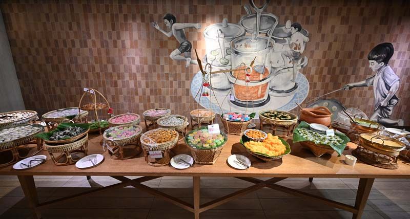 บุฟเฟ่ต์ขนมไทย จากร้านขนมไทยบ้านดารา ที่ อีทไทย