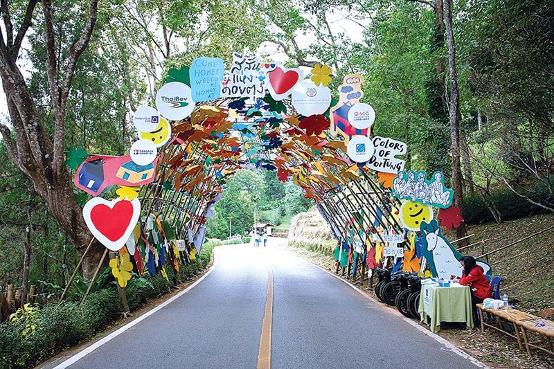 ซุ้มทางเข้าใบโคลเวอร์ (Clover Leaf) แห่งความรัก
สื่อถึงการต้อนรับแสนอบอุ่นที่อยากให้ทุกคนได้รับความโชคดี

