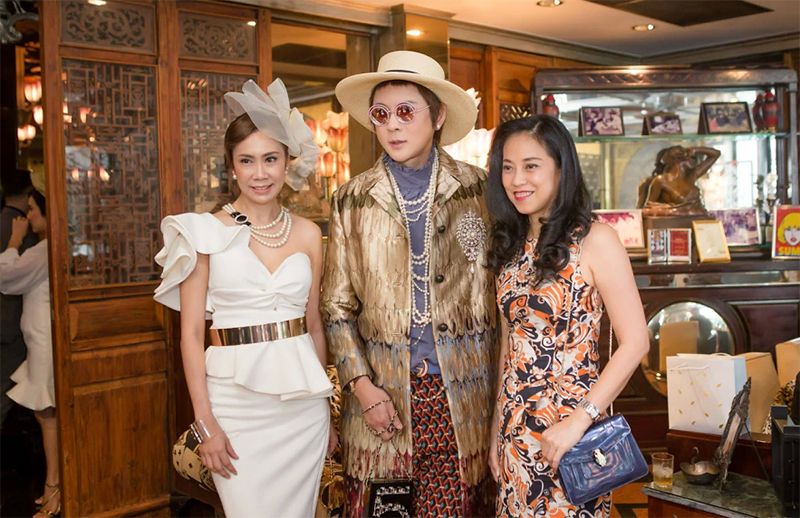 คุณบุญญาดา กฤติยะโชติกุล, คุณมาร์ค ธาวิน, คุณอารีรัตน์ กฤษณะสมิต