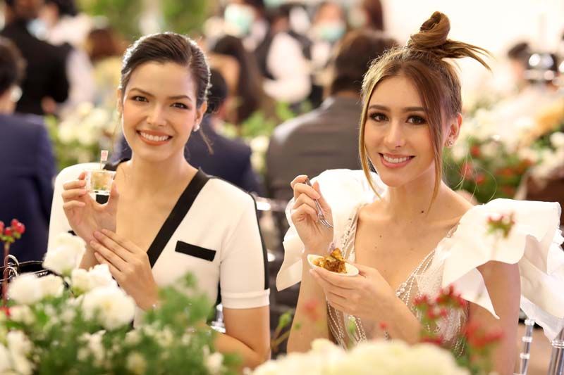 ฟ้าใส-ปวีณสุดา ดรูอิ้น, เปรมิกา ปาเมล่า ปาสิเนตตี้