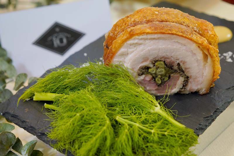 หมูกรอบสไตล์อิตาเลียนแท้ IOItalian Osteria