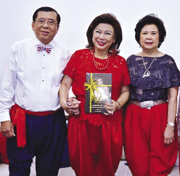 ดร.การุญ-ศิริขวัญ จันทรางศุ