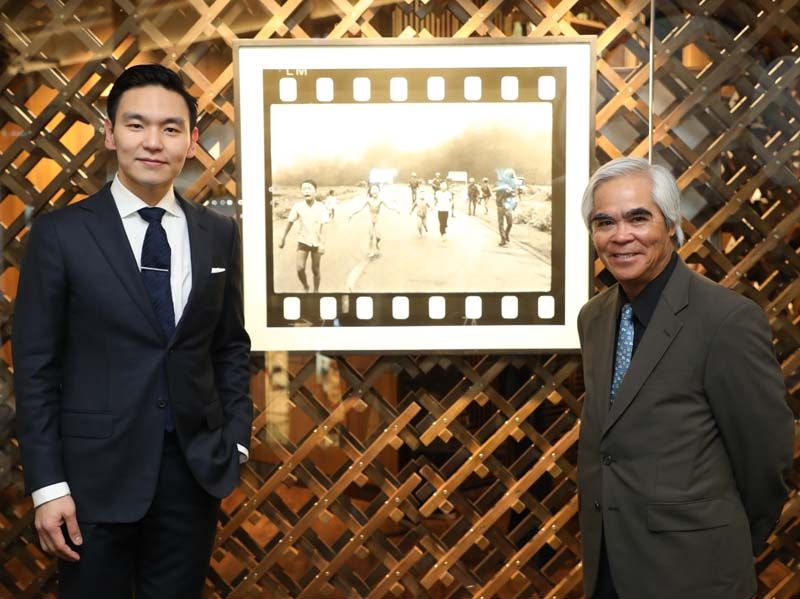 ดนัย สรไกรกิติกูล และ นิค อุท กับผลงานภาพถ่ายไฮไลต์ The Napalm Girl