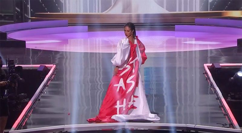 Bernadette Belle Ong  สาวงามจากสิงคโปร์